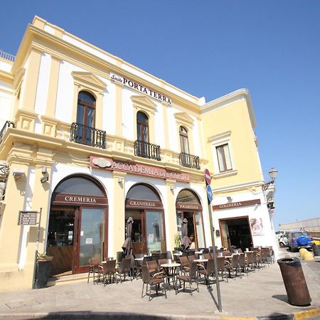 Suite Porta Terra กัลลีโปลี ภายนอก รูปภาพ