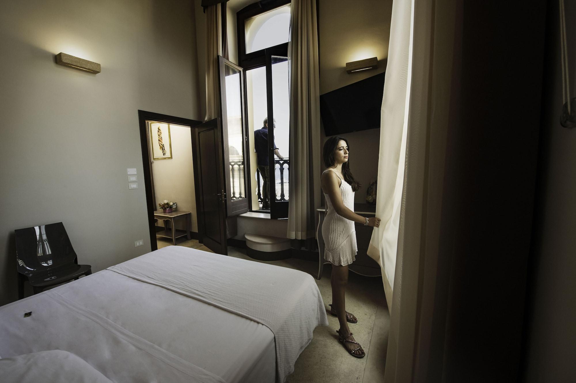 Suite Porta Terra กัลลีโปลี ภายนอก รูปภาพ