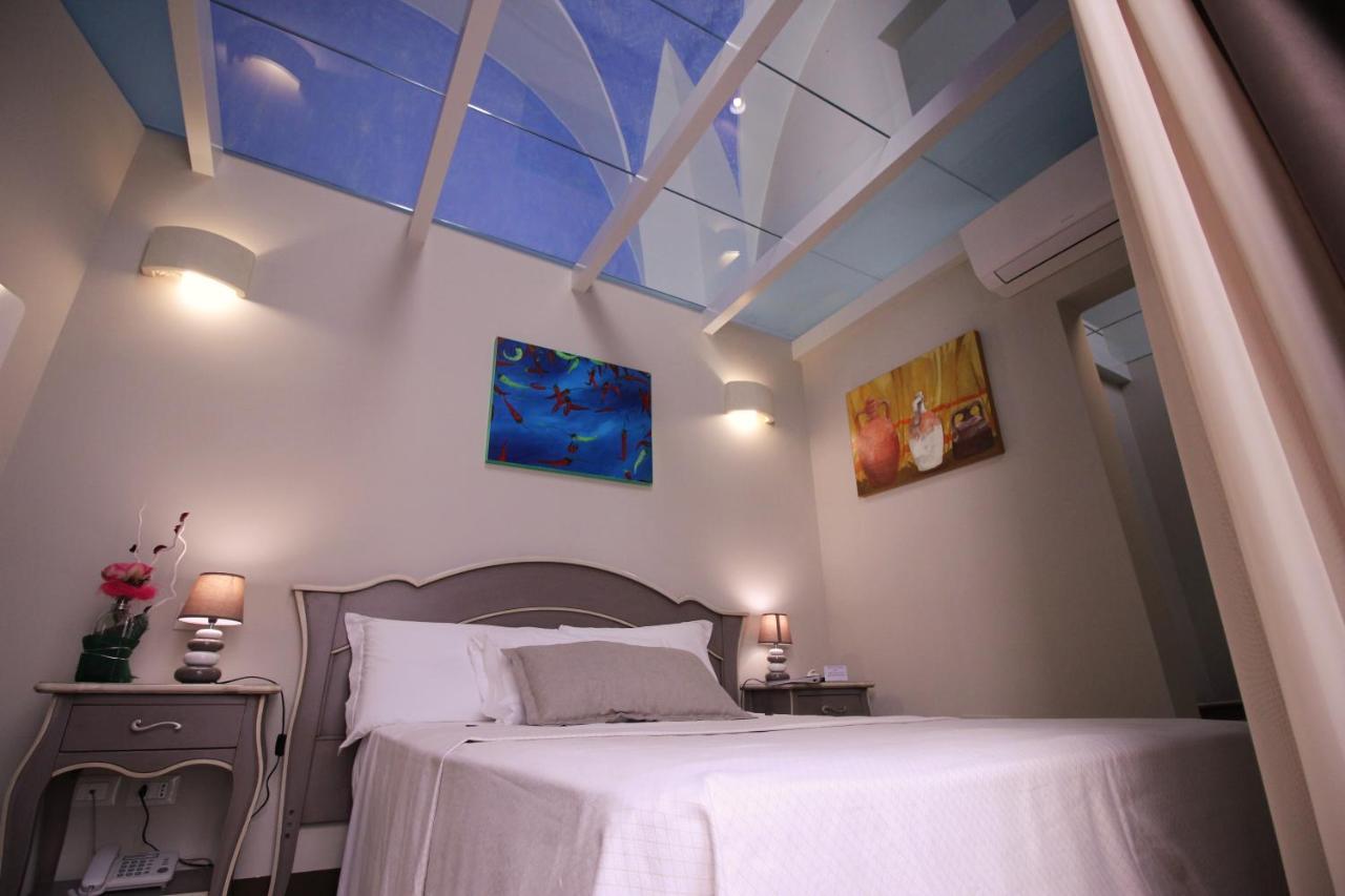 Suite Porta Terra กัลลีโปลี ภายนอก รูปภาพ