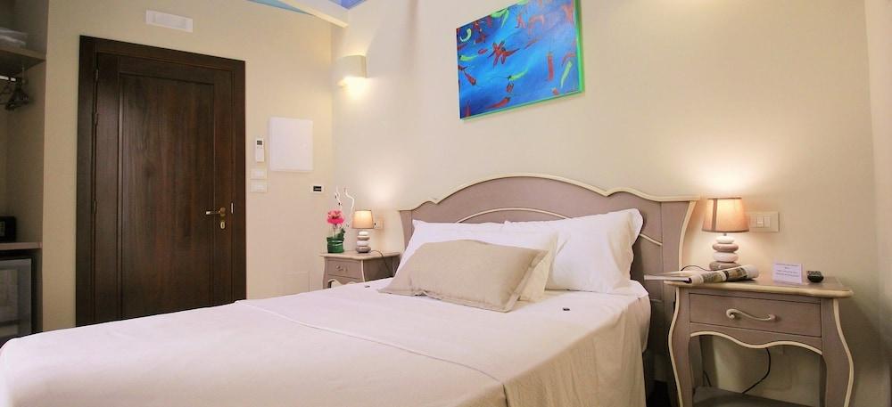 Suite Porta Terra กัลลีโปลี ภายนอก รูปภาพ