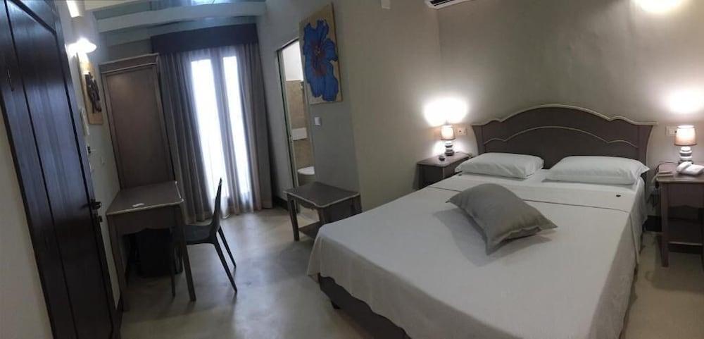 Suite Porta Terra กัลลีโปลี ภายนอก รูปภาพ