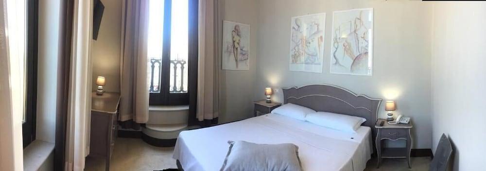 Suite Porta Terra กัลลีโปลี ภายนอก รูปภาพ
