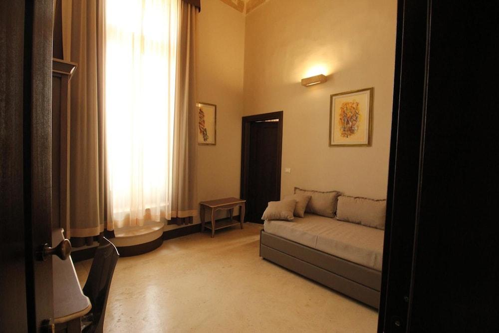 Suite Porta Terra กัลลีโปลี ภายนอก รูปภาพ