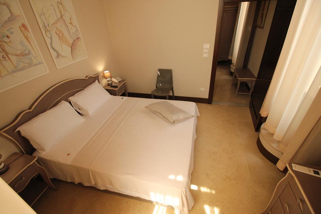 Suite Porta Terra กัลลีโปลี ภายนอก รูปภาพ