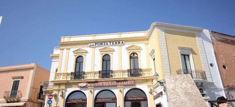 Suite Porta Terra กัลลีโปลี ภายนอก รูปภาพ