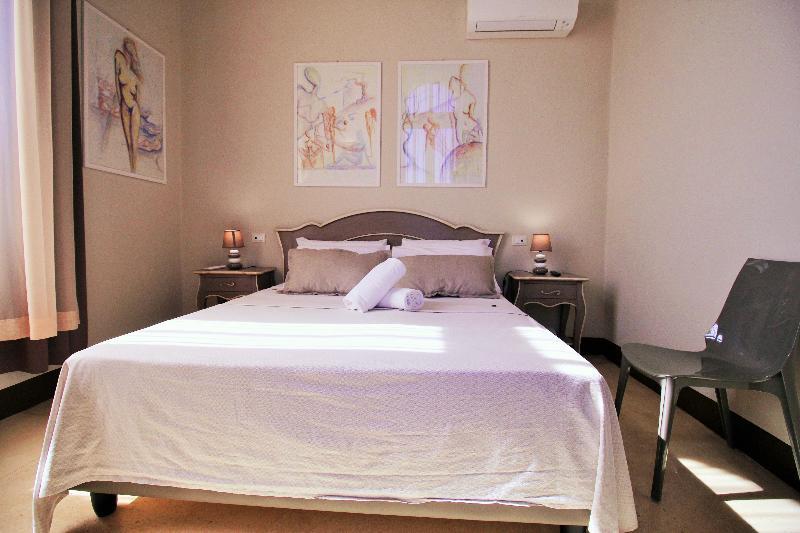 Suite Porta Terra กัลลีโปลี ภายนอก รูปภาพ